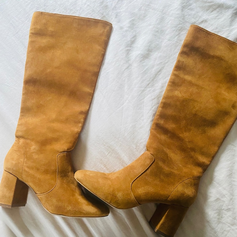 Suede OU Clara-Knee High Boot